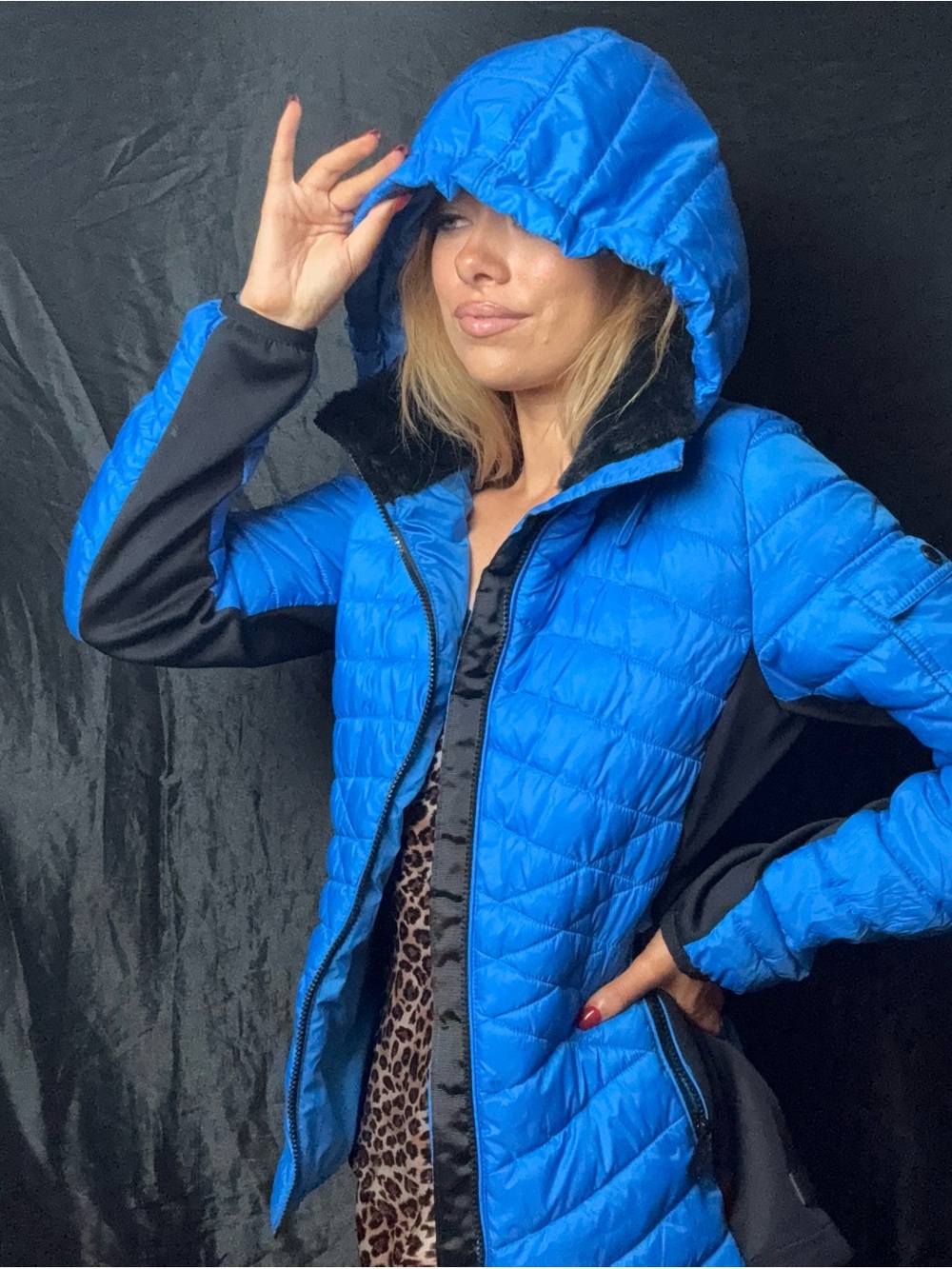 Calvin Klein Bright Blue Quilted Jacket with Black Trim - Picture 4 of 7